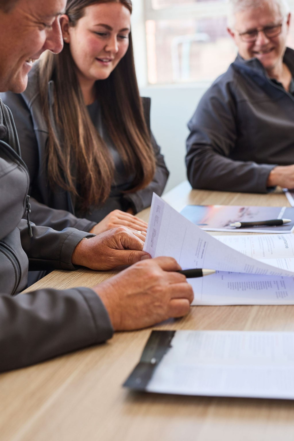 MCMF Launceston Nov 2547